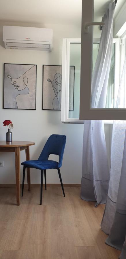 Studio Apartment Hana Pula Extérieur photo