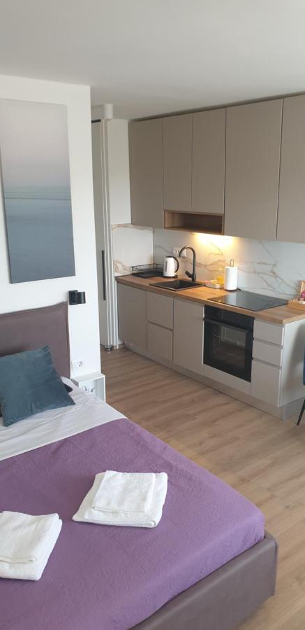 Studio Apartment Hana Pula Extérieur photo